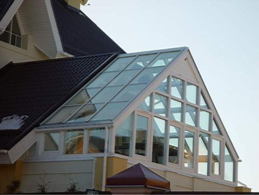 Зимняя теплица на крыше