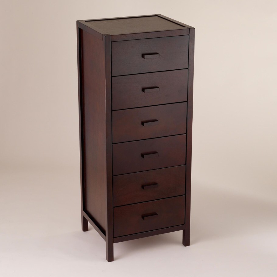 Комод для вещей узкий