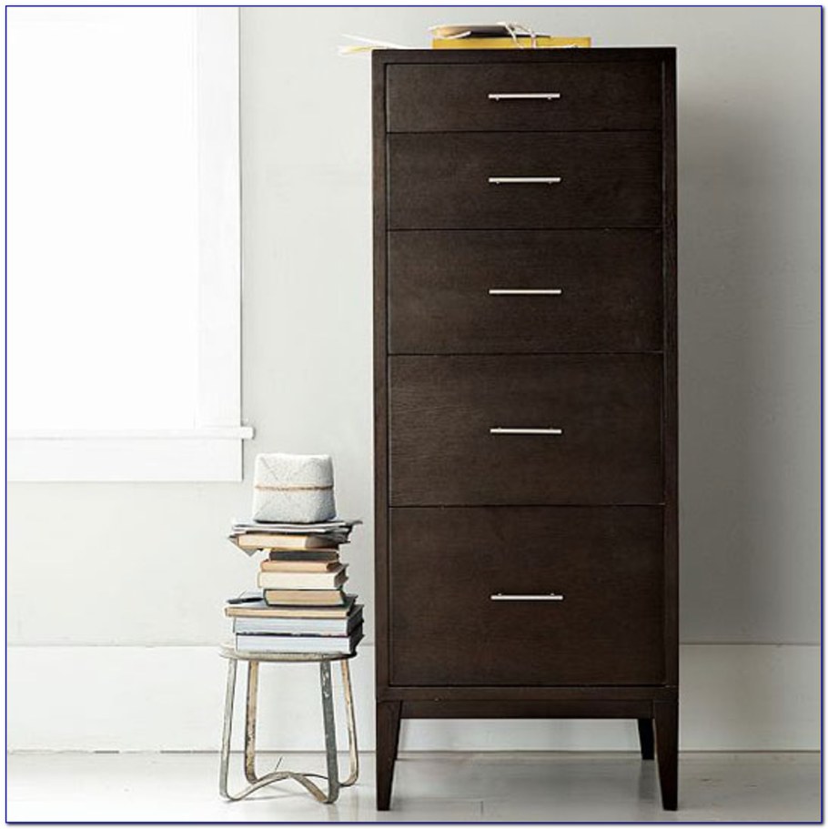 Очень узкий комод в спальню