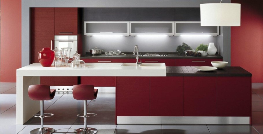Красная кухня в стиле Модерн