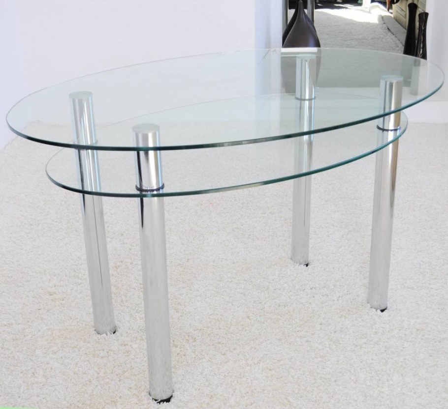 Стеклянный стол
