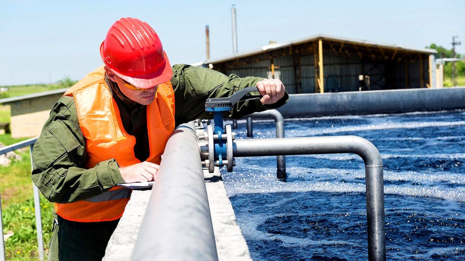 Аппаратчик очистки сточных вод