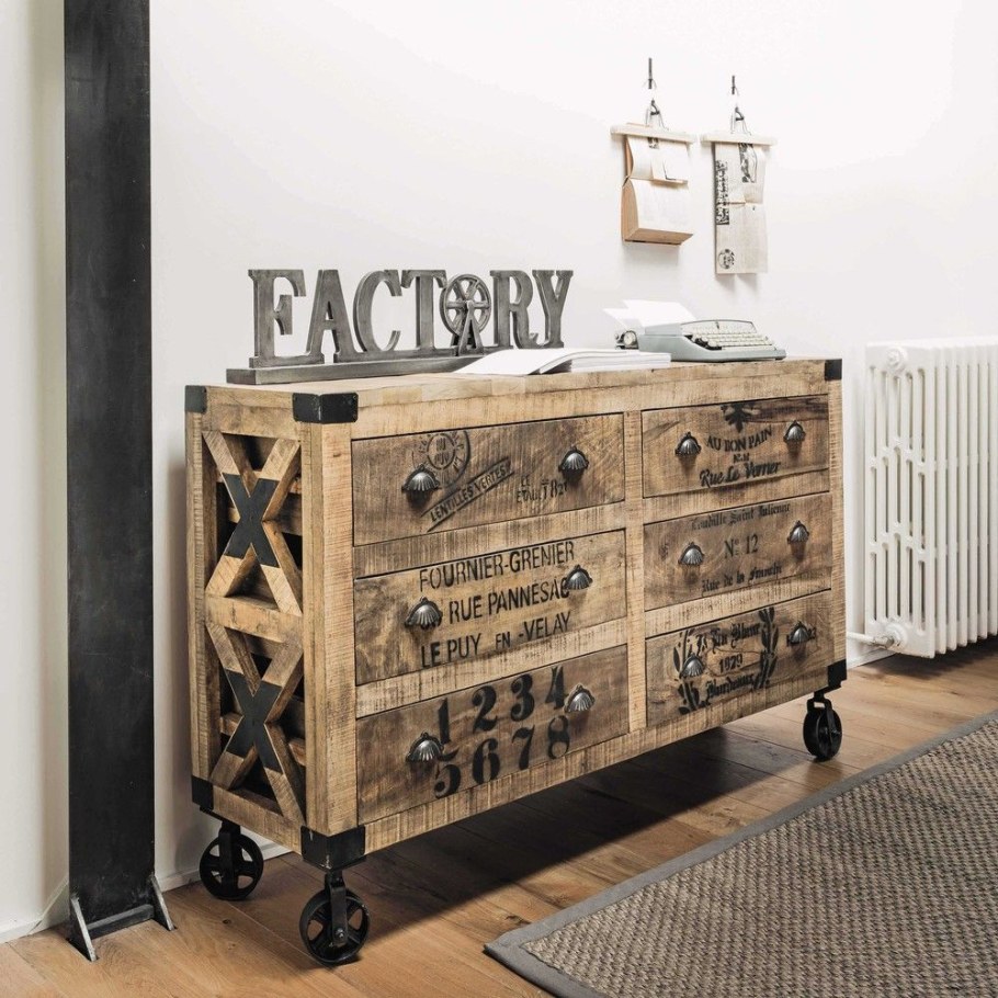 Комод деревянный в стиле лофт