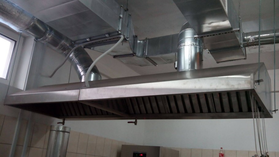 Зонт для вытяжной сплит системы ф150