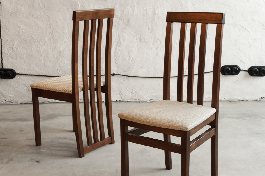 Стулья из массива березы