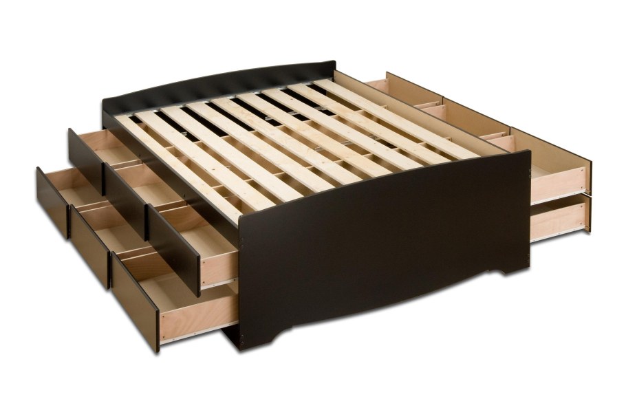 Кровать с ящиками