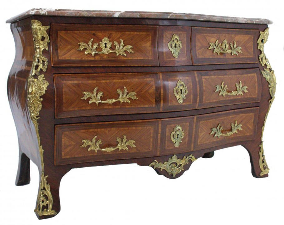 Комод Chariell Chevalier 18 века