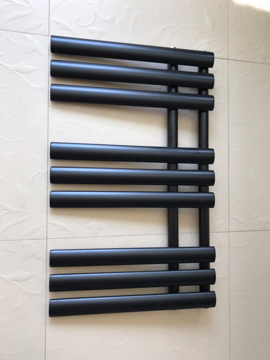 Полотенцесушитель "Альба" (водяной) черный матовый