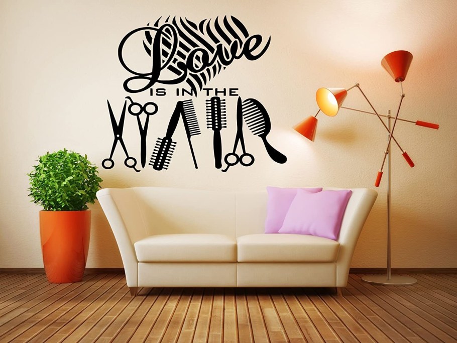 Виниловые наклейки на стену