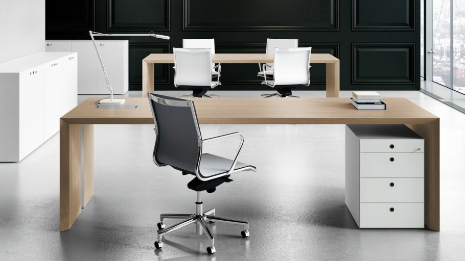 Стол письменный MULTIPLICEO