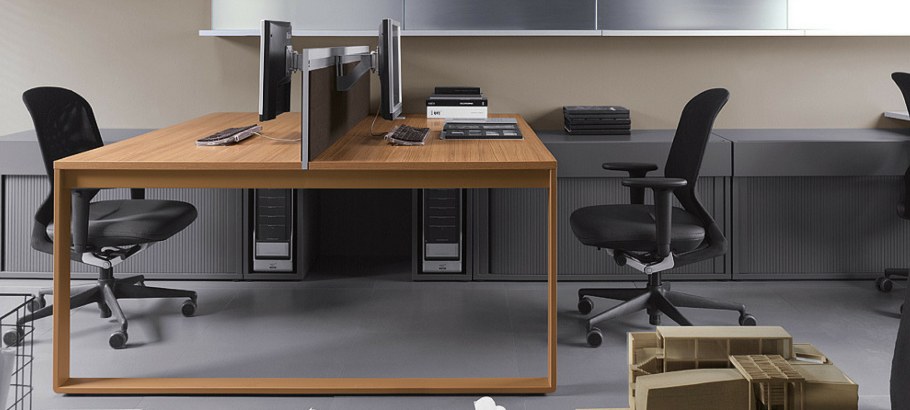 Организация рабочего стола в офисе