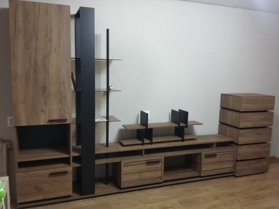 Стенка дуб табачный Craft