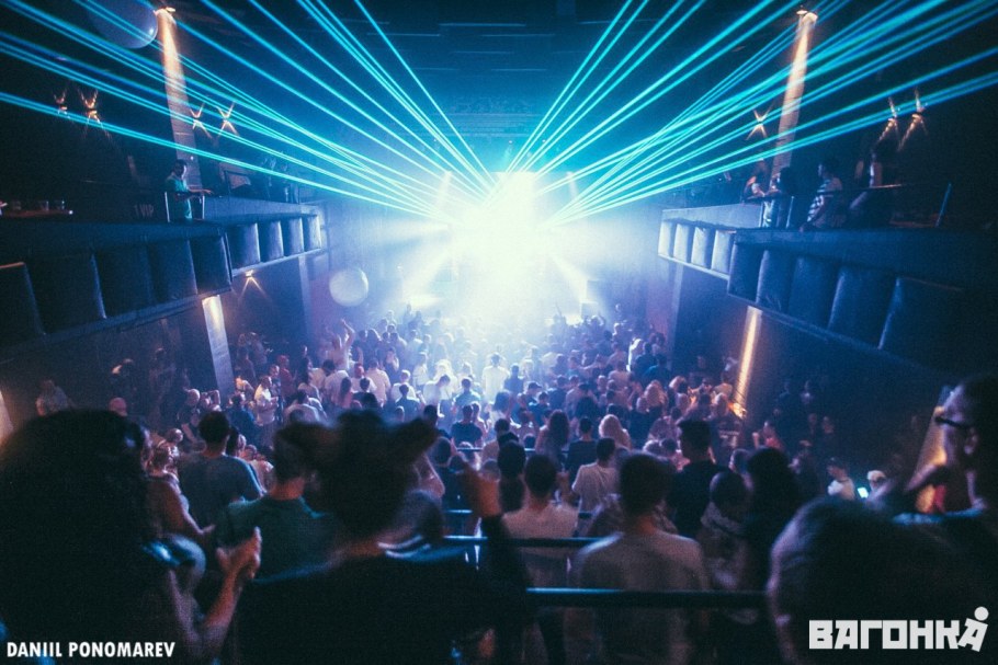 Клуб вагонка Калининград