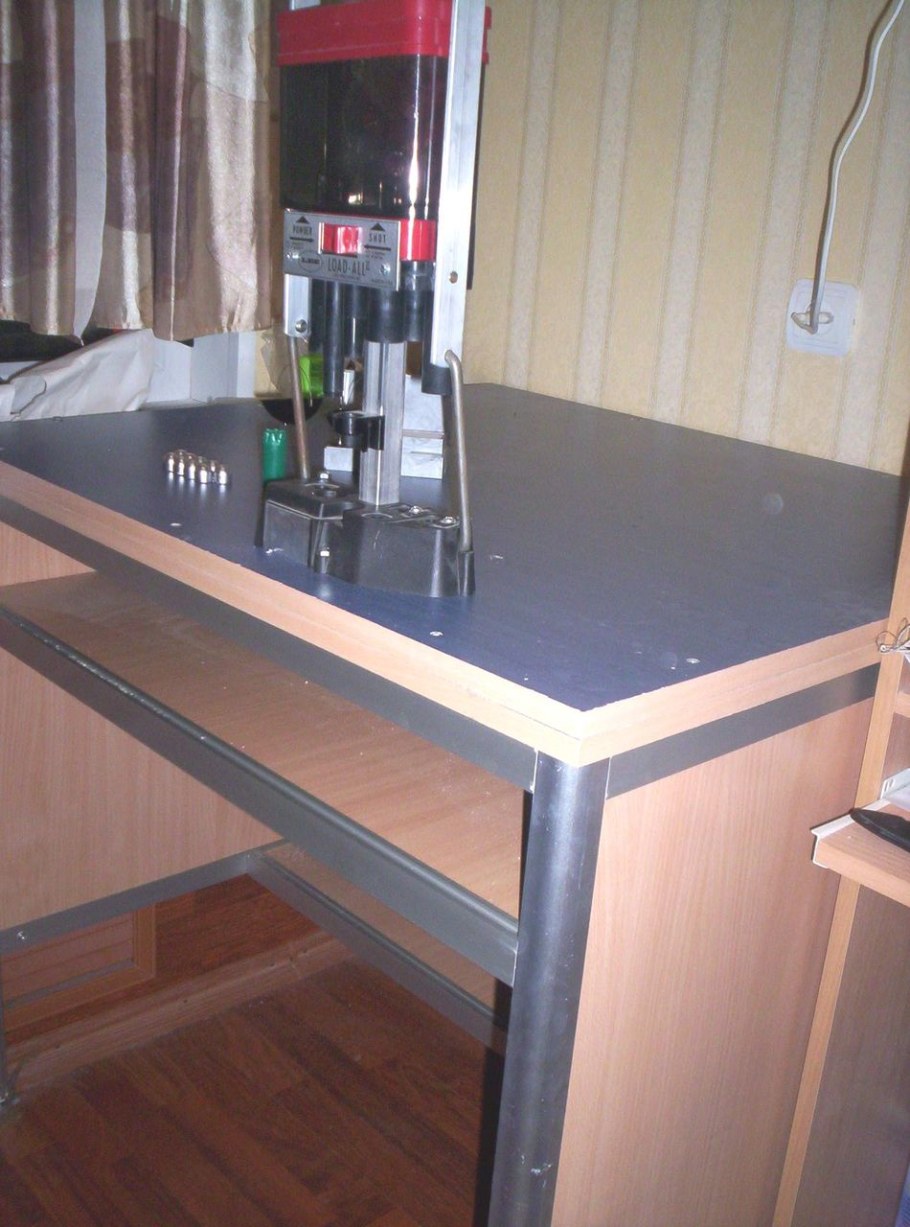 Алюминиевая столешница для верстака