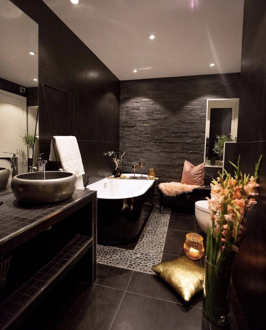 Ванная в темных тонах