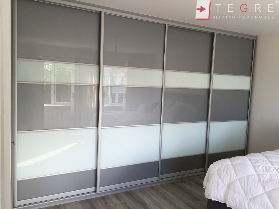 Шкаф купе серый матовый