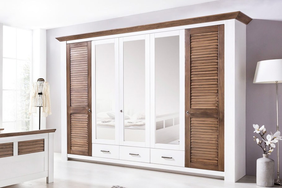 Фабрика Мебиус шкафы