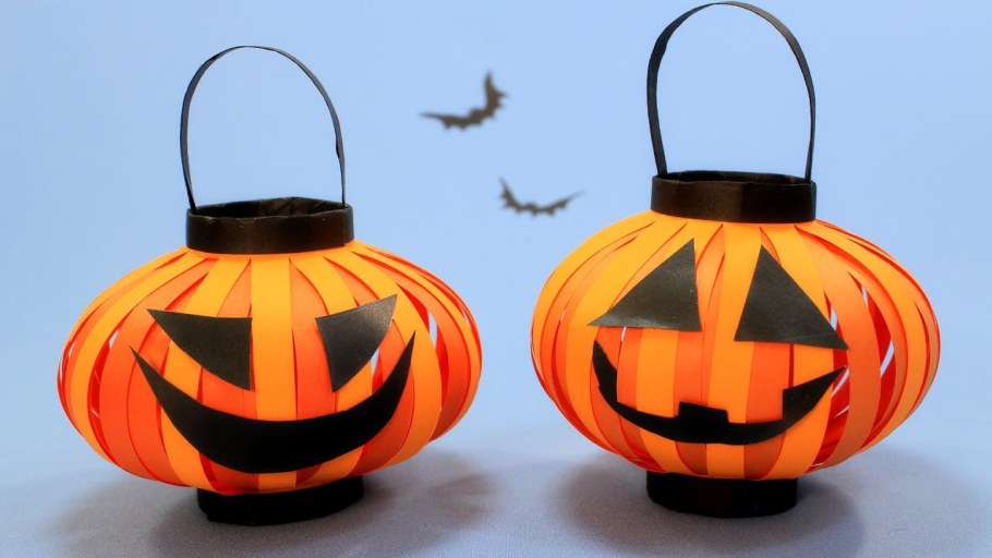 Фонарик на Хэллоуин
