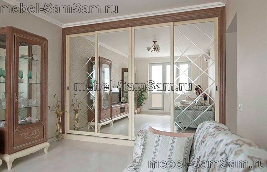 Встроенный шкаф с зеркалом с фацетом