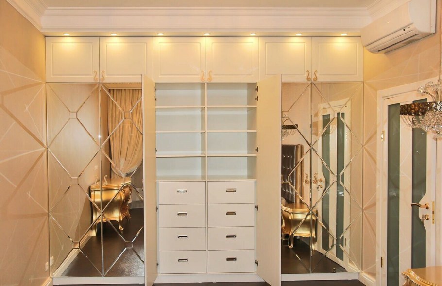 Шкаф- купе Фиеста (зеркало с фацетом)