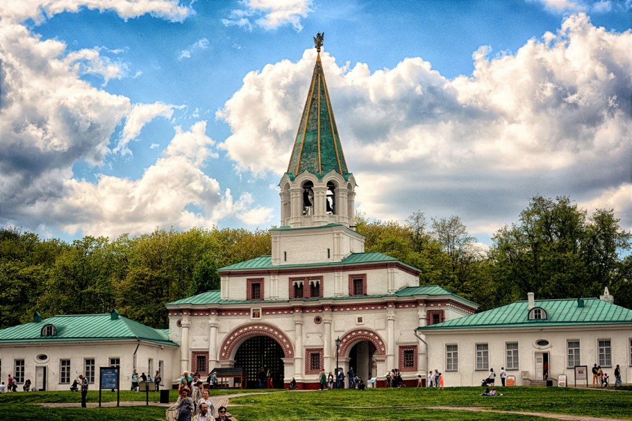 Коломенское музей-заповедник передние ворота