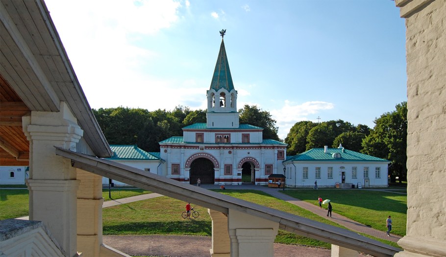 Коломенское музей-заповедник передние ворота