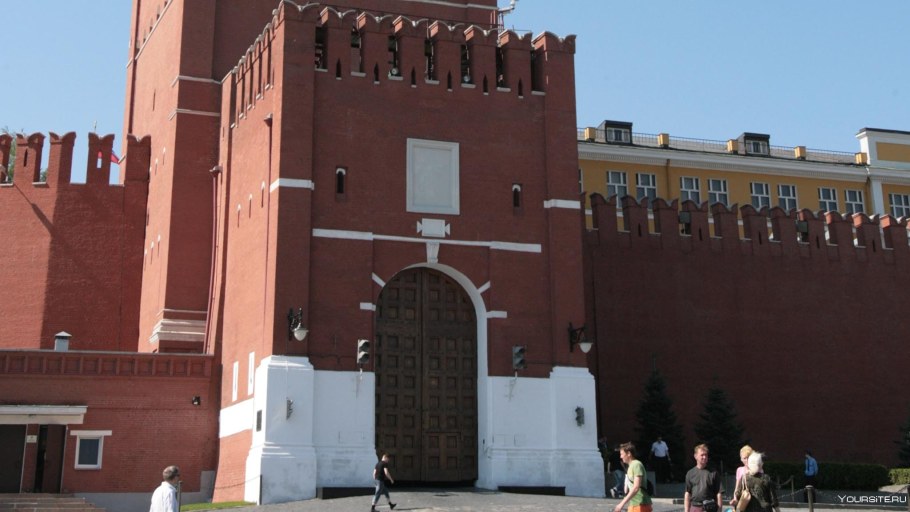 Ворота Спасской башни