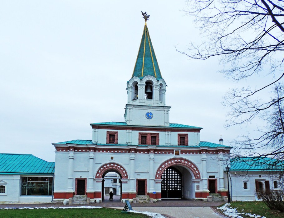 Часы с Сухаревой башни в Коломенском