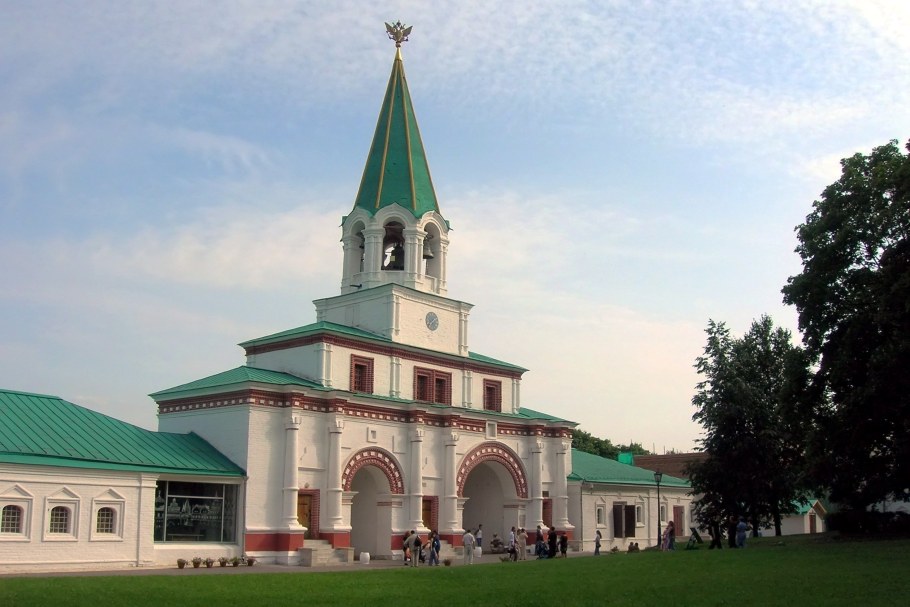 Дворцовые ворота Коломенское