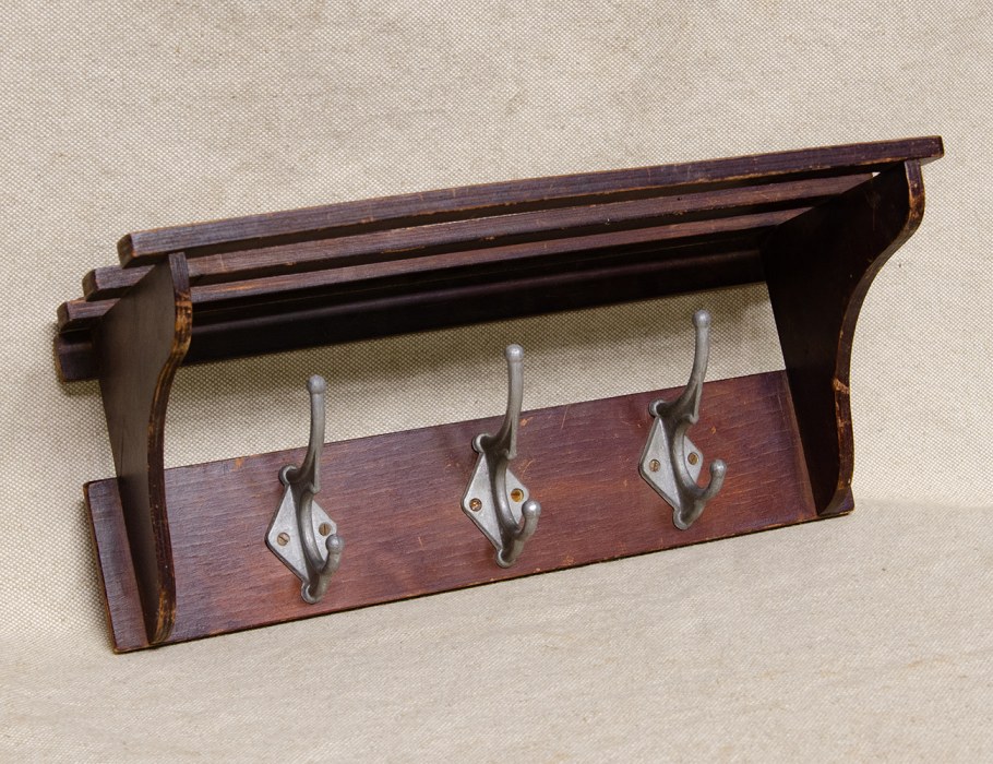 Старинная вешалка