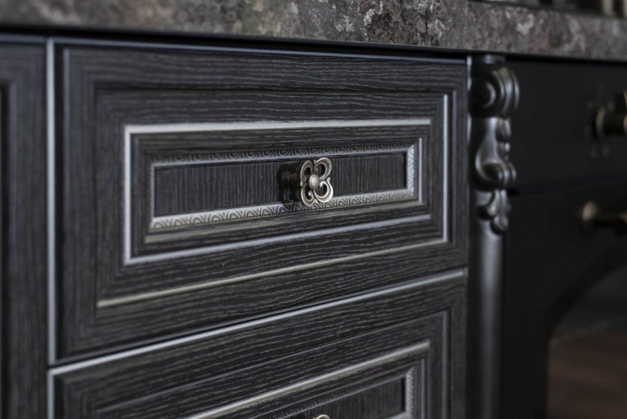 Кухня Италия любимый дом черный дуб