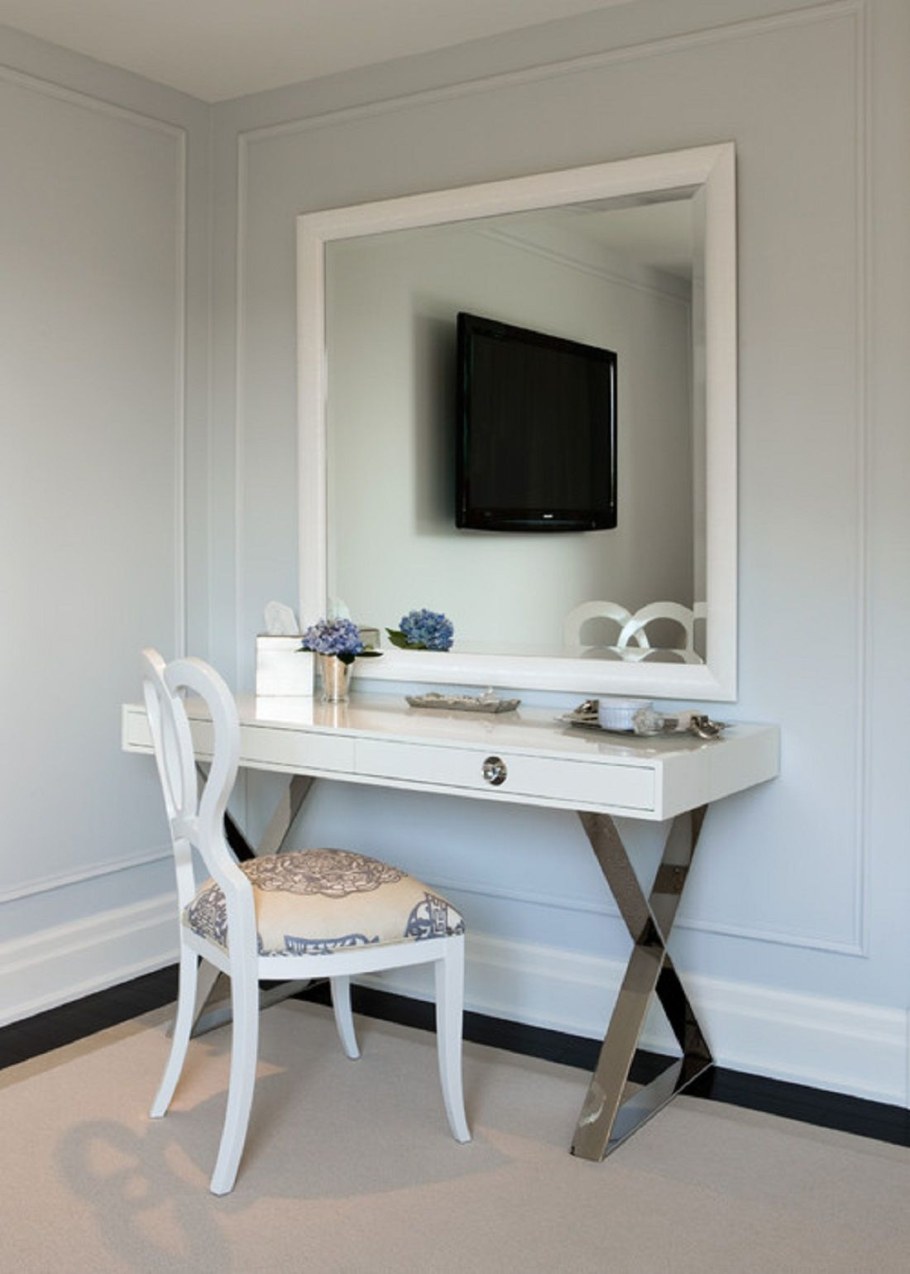 Консоль, туалетный столик Vanity Table