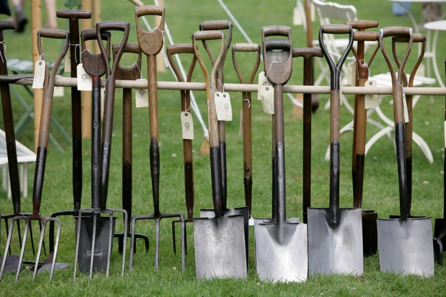 Садовые лопатки для дачи