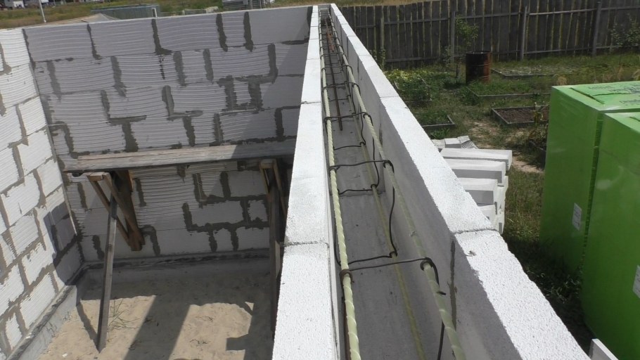 Армопояс из стеклопластиковой арматуры