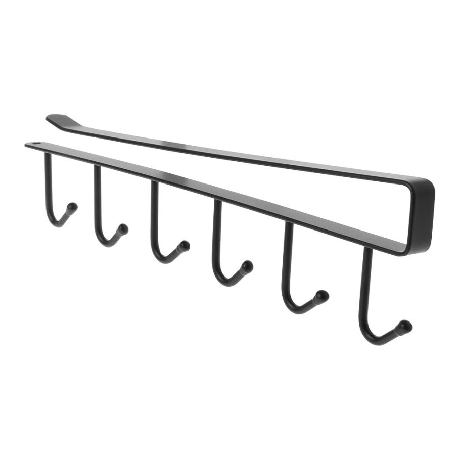 Полка с крючками