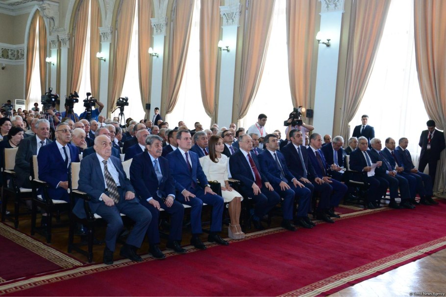 Президентская Академия Азербайджана