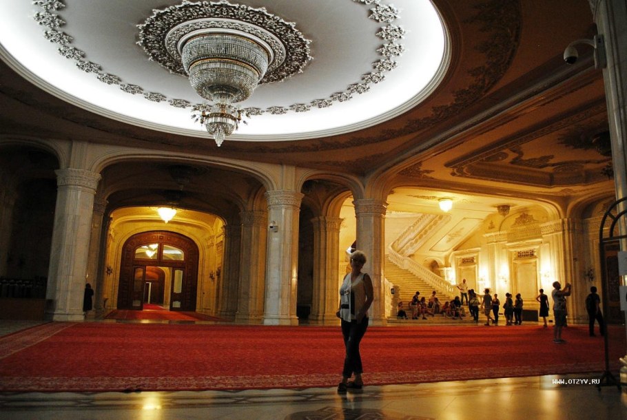 Дворец парламента Бухарест интерьер