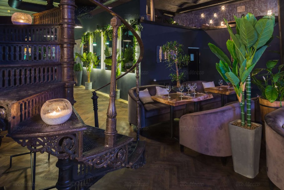 Саввинская набережная ресторан Майер