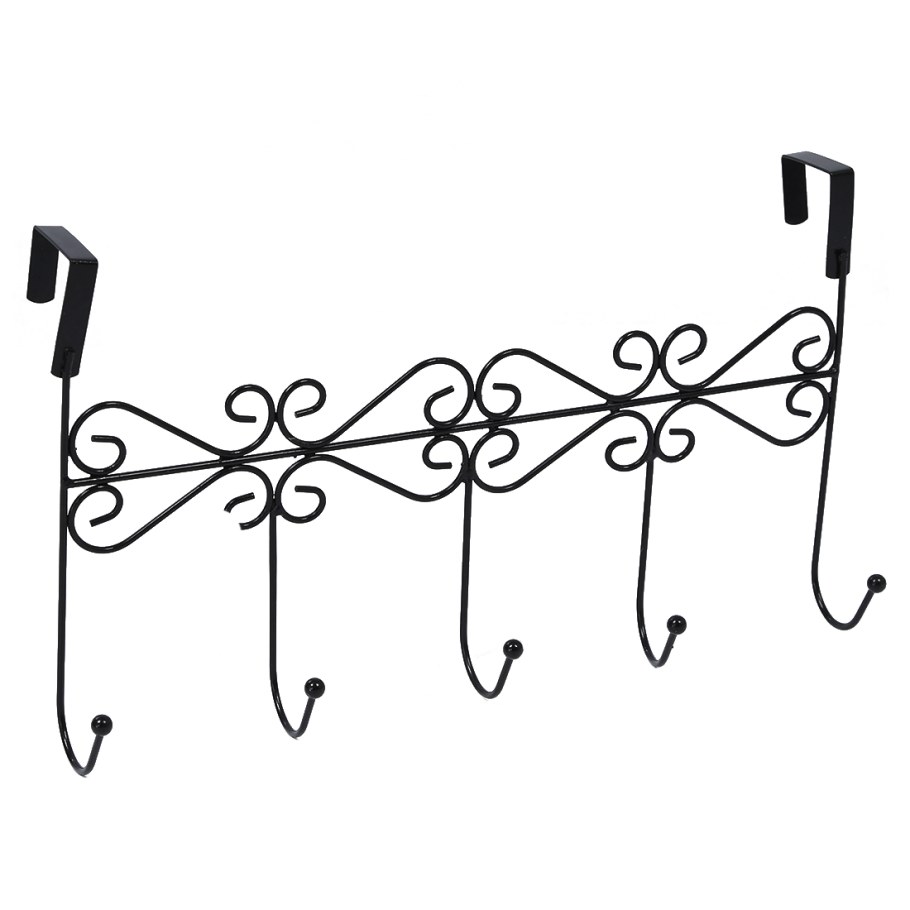 Вешалка над конвектором