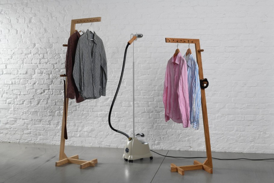 Рейл для одежды лофт