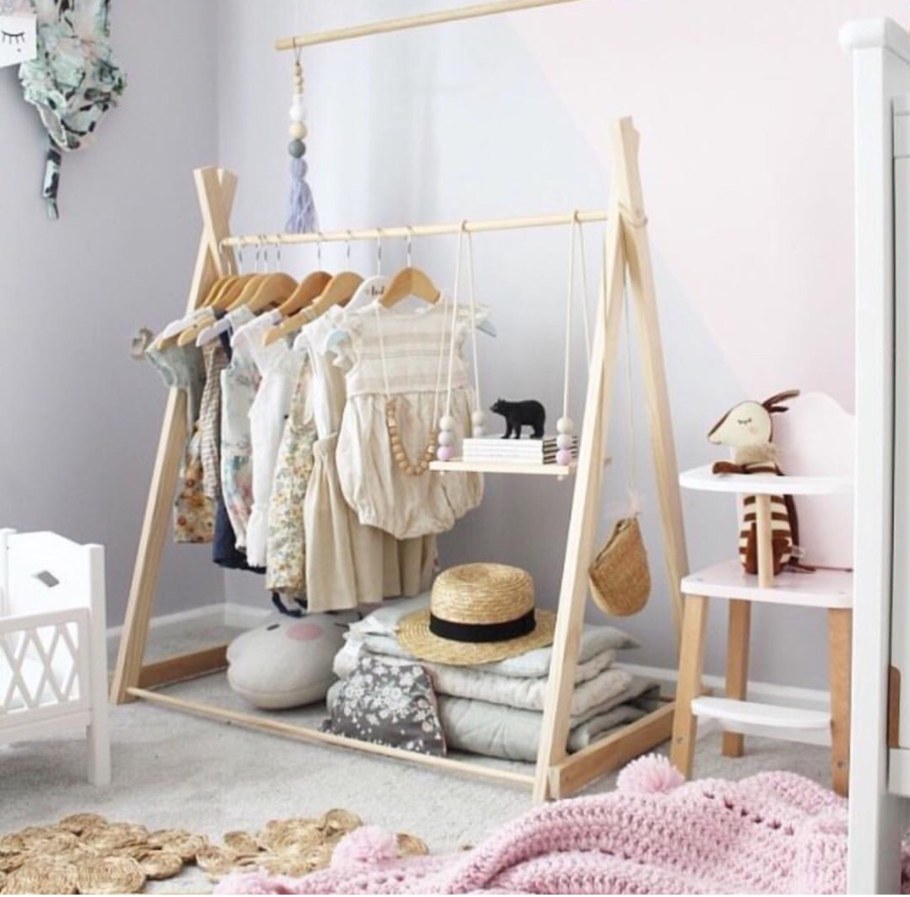 Напольная вешалка вигвам