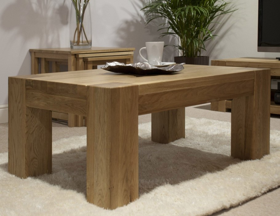 Журнальный столик из бруса и массива