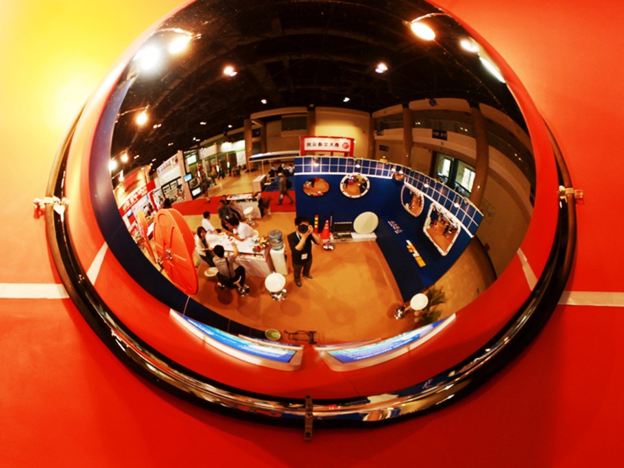 Зеркало сферическое круглое d600м