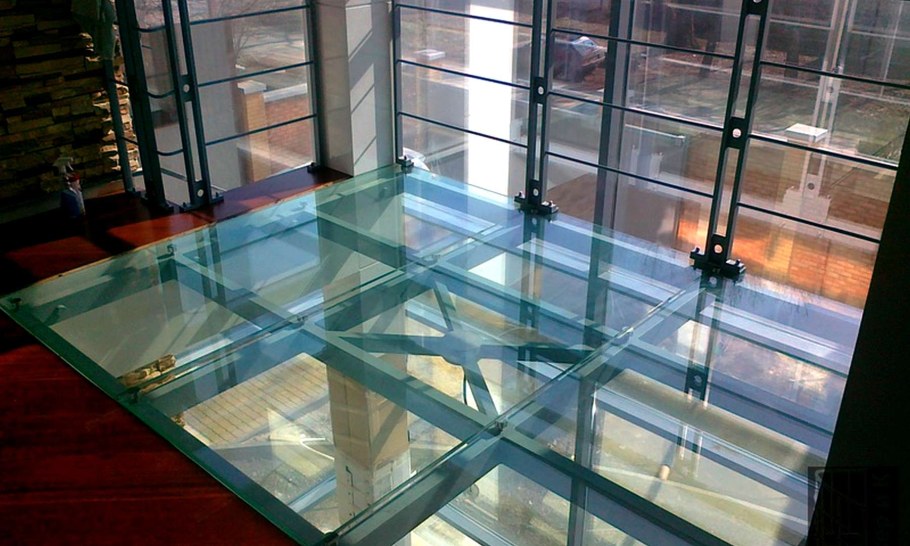 Стеклянные конструкции