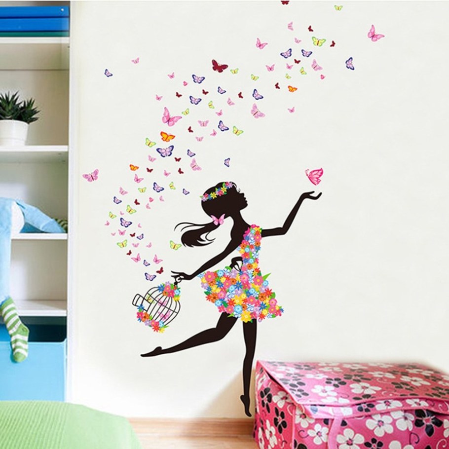 Наклейка на стену девушка с бабочками