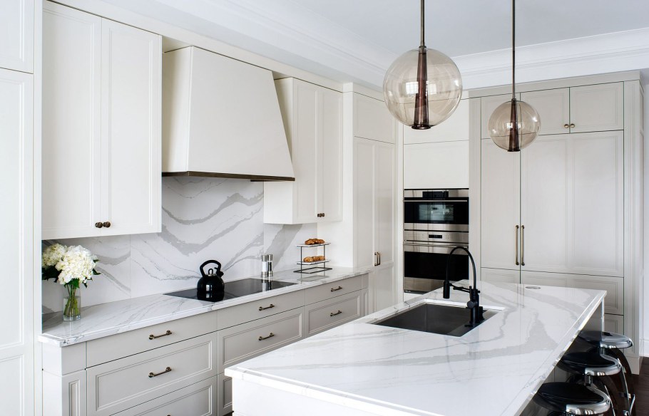 Cambria Britannica Gold