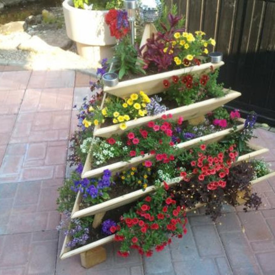 Цветник многоярусный Каскад