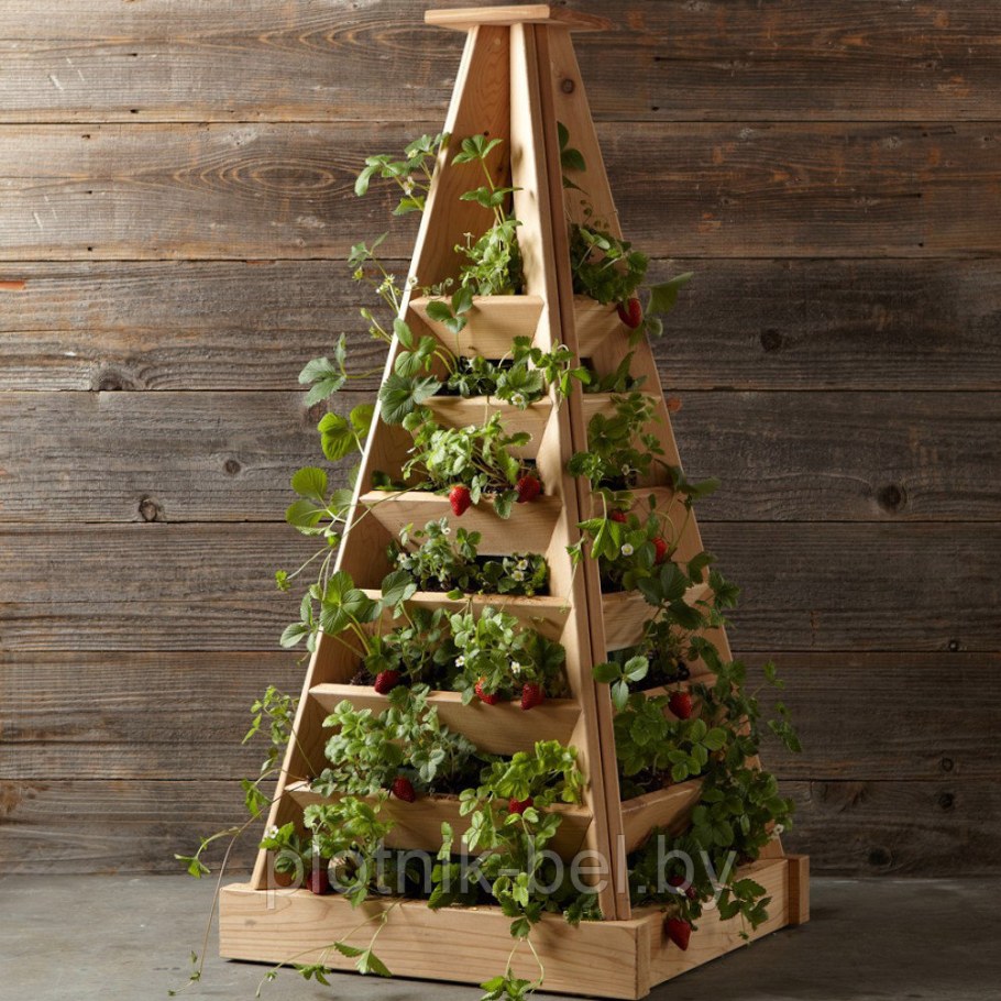 Грядка пирамида ТМКН