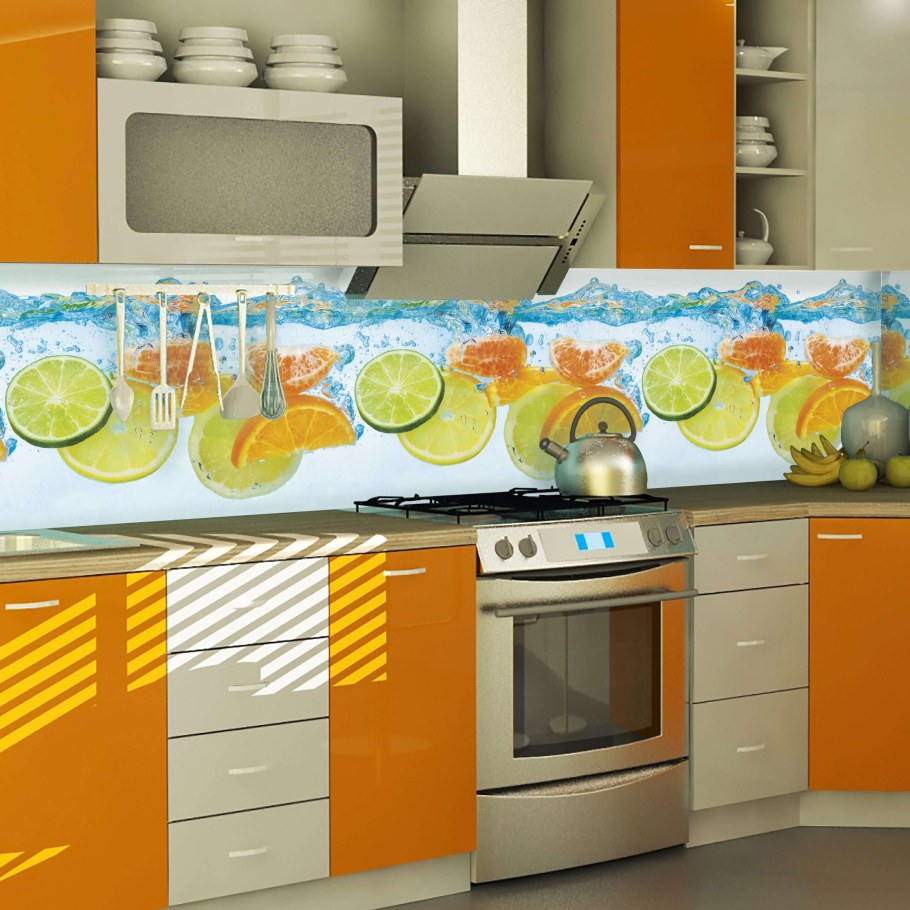 Кухонный фартук фрукты в воде