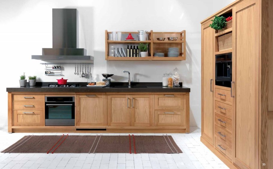 Деревянная кухня